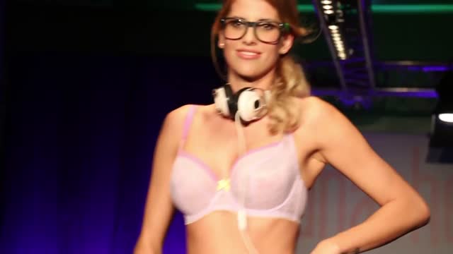 Pokaz marki PANACHE w Grand Hotel Marcure, Warszawa. Kolekcja Wiosna - lato 2017