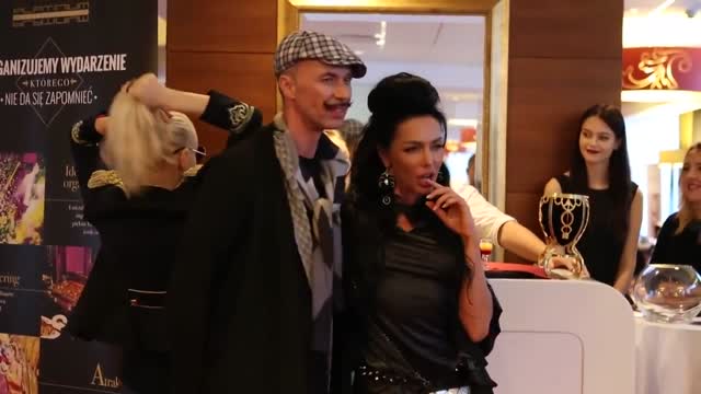 Charity Fashion  - poleca NewsHOTEL.pl