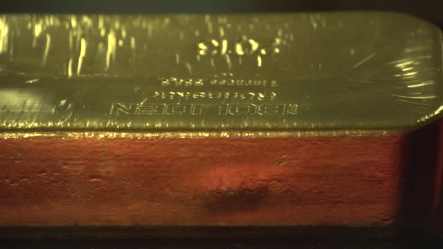 Donald Trump chce dolara tak mocnego jak złoto?