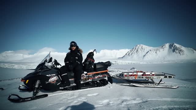 Jak smakuje kawa zaparzona wodą z lodowca za 300zł?